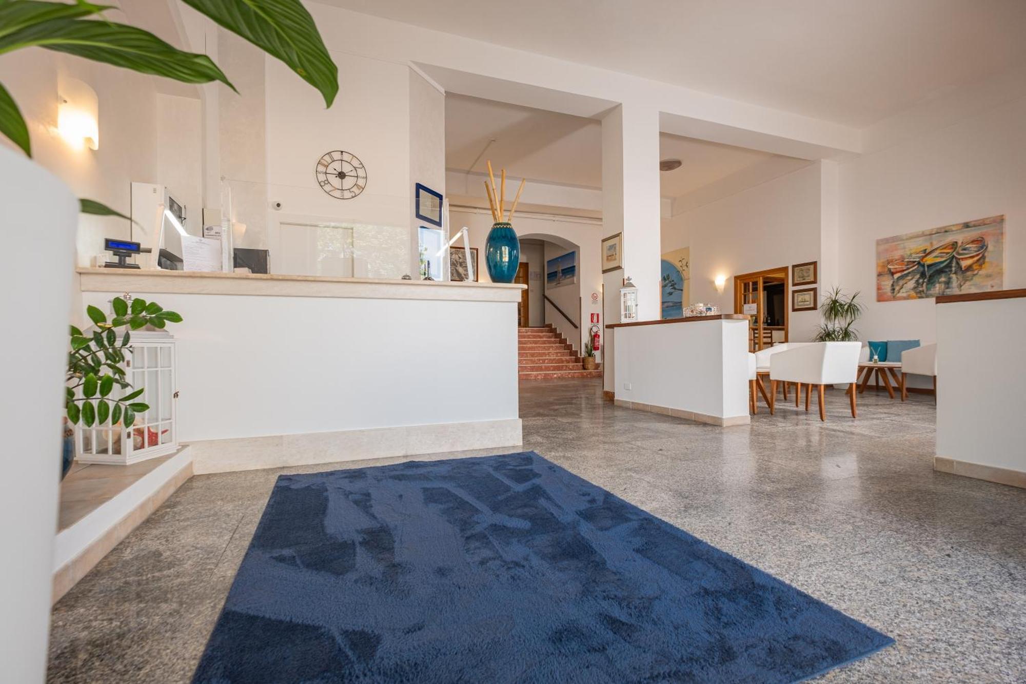 Hotel Il Gabbiano Алгеро Екстериор снимка