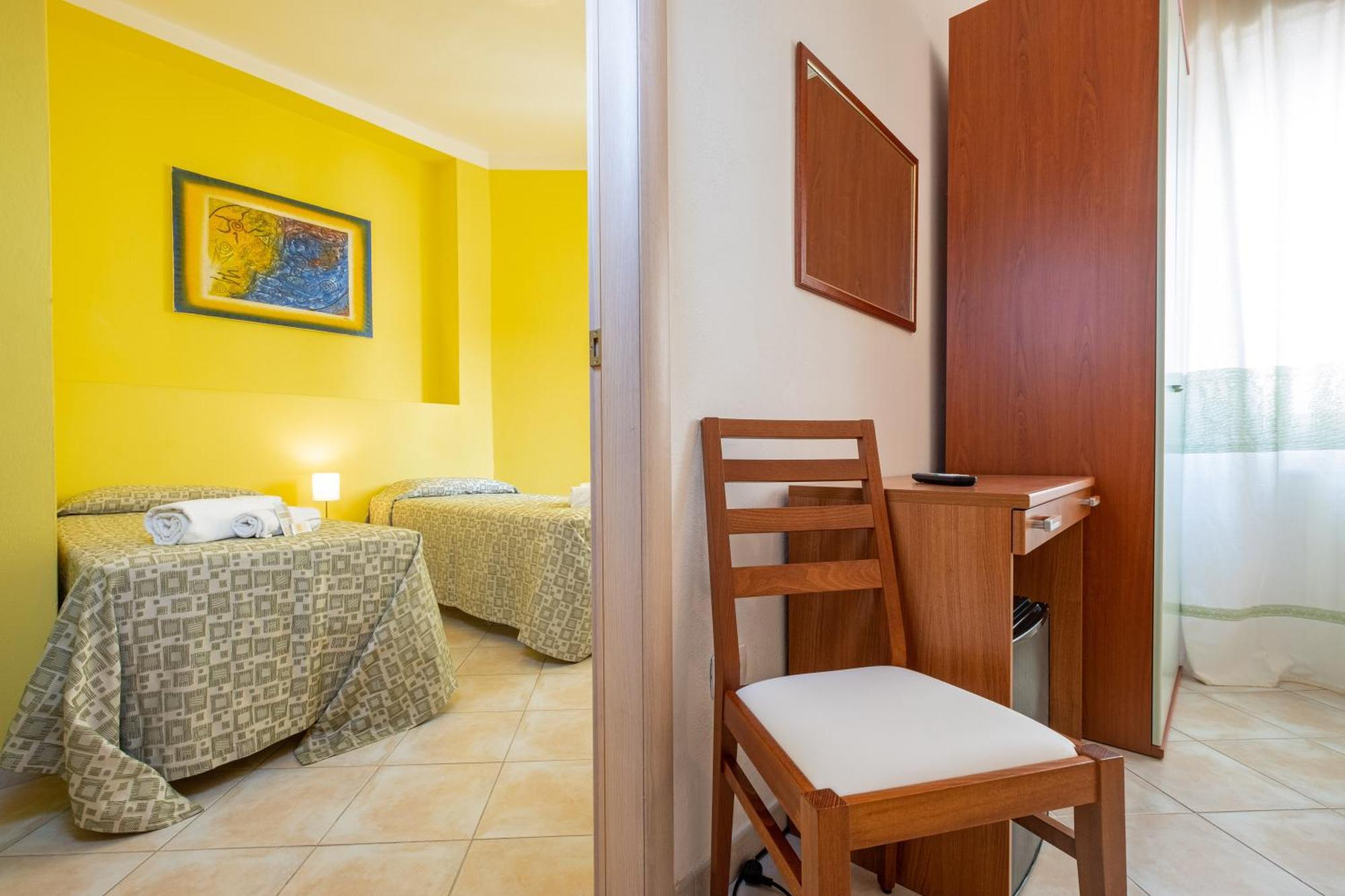 Hotel Il Gabbiano Алгеро Екстериор снимка